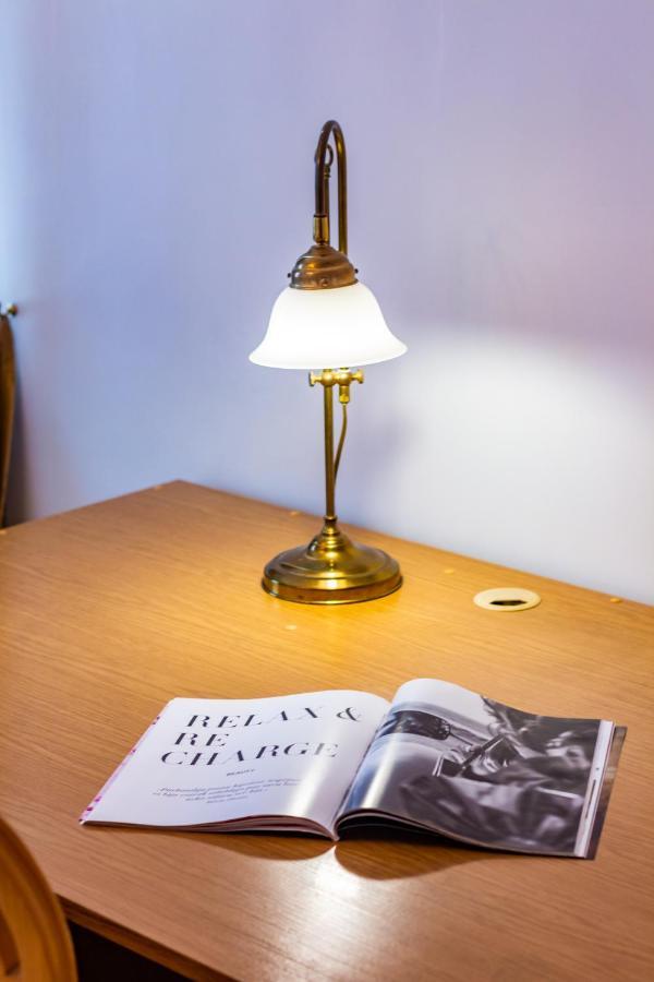 Classic Style Apartment In The Center Of Riga Luaran gambar